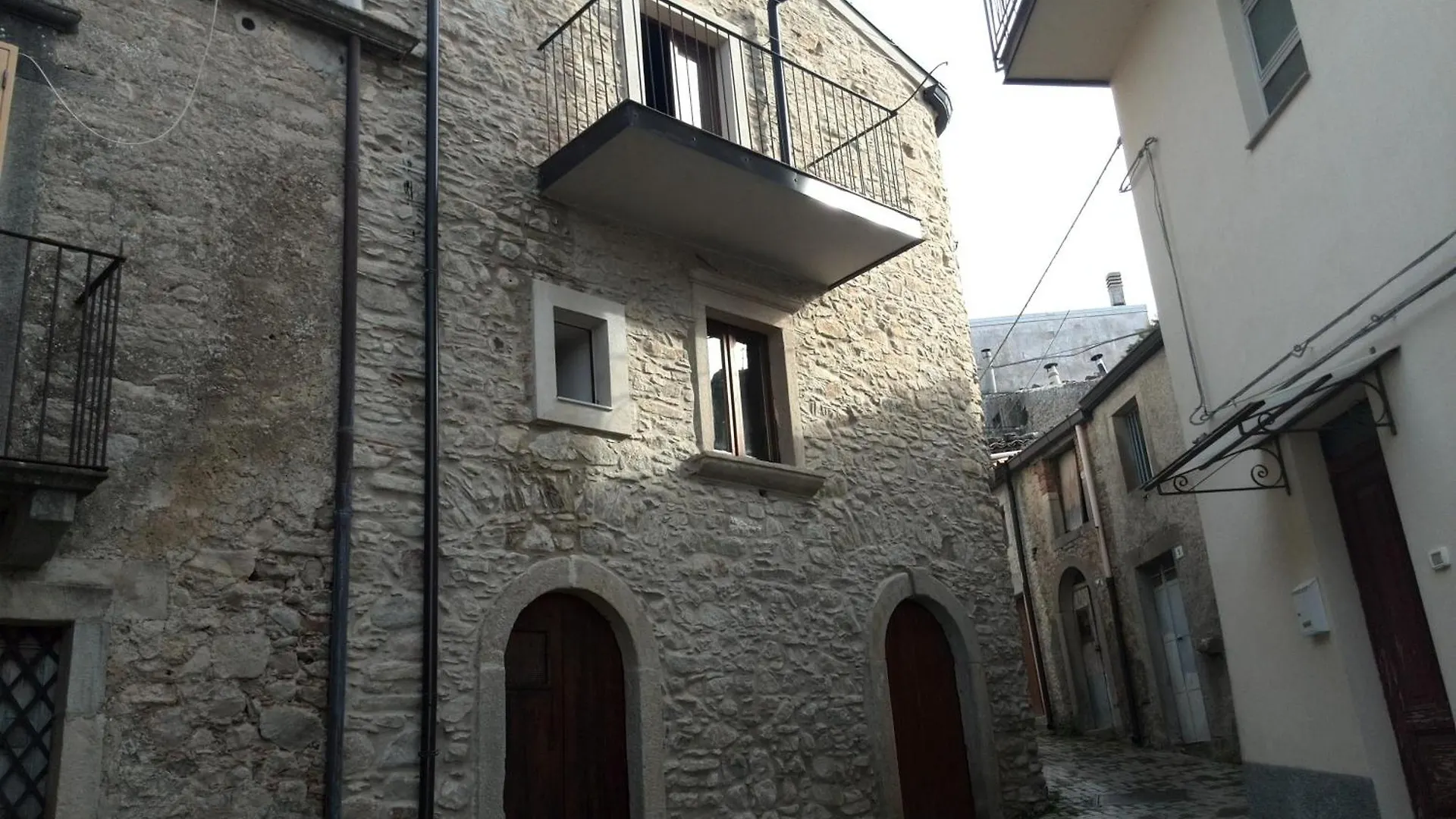 Holiday home Dieci Tornesi Villa Montalbano Elicona